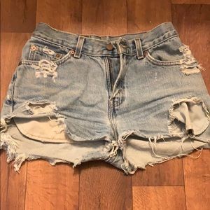 Distressed Levi’s Jean Shorts
